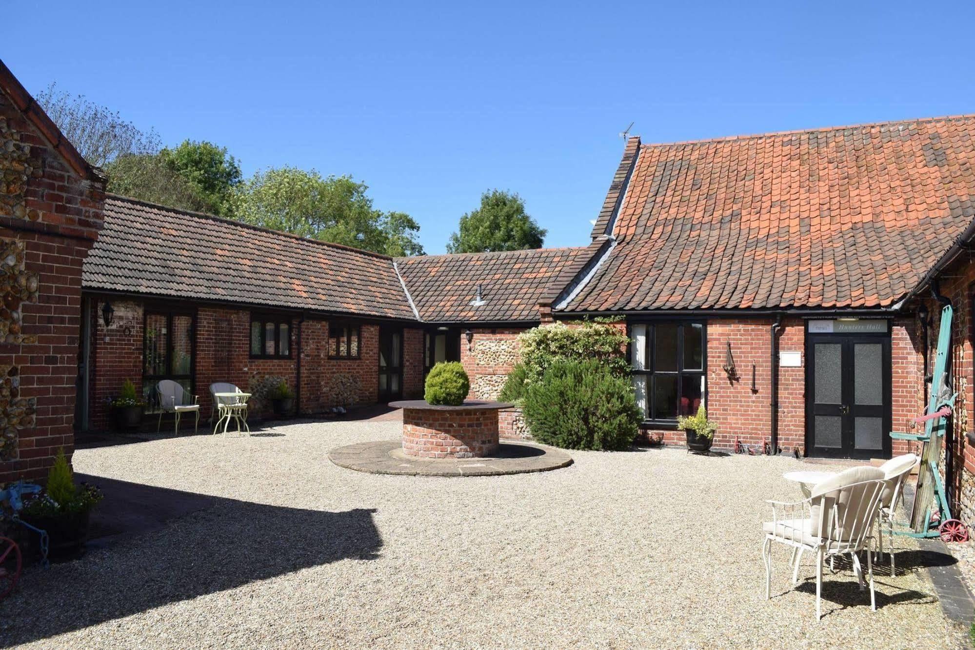 מלון Dereham At The Farmhouse Hunters Hall מראה חיצוני תמונה