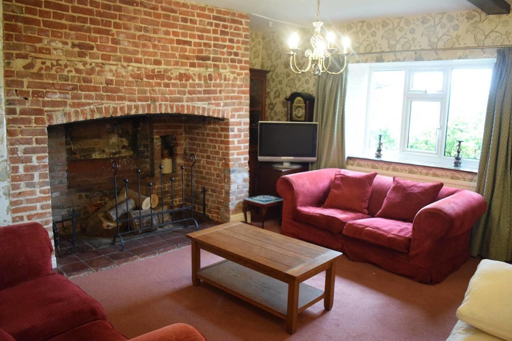 מלון Dereham At The Farmhouse Hunters Hall מראה חיצוני תמונה